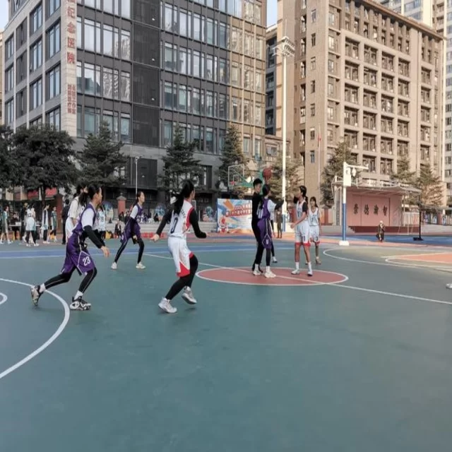 田径接力阵容年轻化的策略与挑战解析